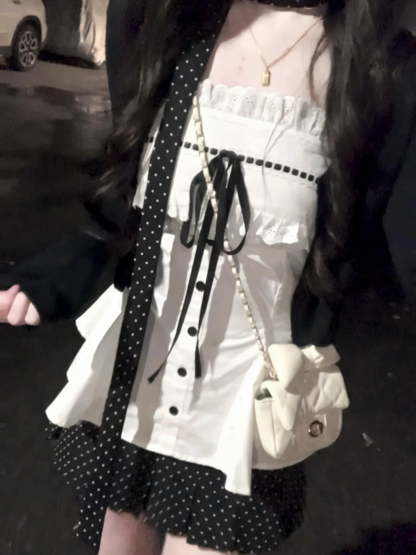 Black Polka Dot A-Line Skirt Set Women's Korean Style Short Sleeve Cardigan And Top Two-Piece Set Summer Fashion Outfit
Black Polka Dot A-Line Skirt Set Women's Korean Style Short Sleeve Cardigan And Top Two-Piece Set Summer Fashion Outfit