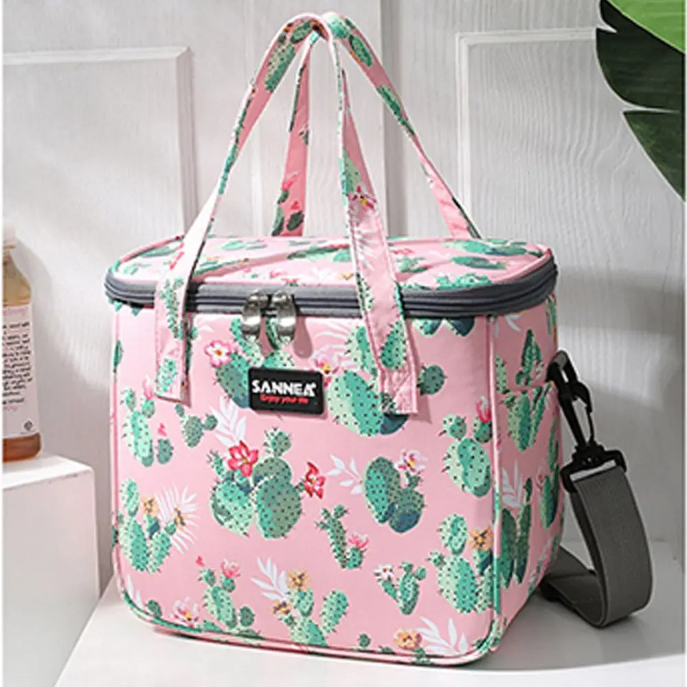 Travel Oxford Cloth Thermal Large Capacity Waterproof Shoulder Strap Picnic Bag Insulated Lunch Bags Storage Box Cooler Bag
Travel Oxford Cloth Thermal Large Capacity Waterproof Shoulder Strap Picnic Bag Insulated Lunch Bags Storage Box Cooler Bag