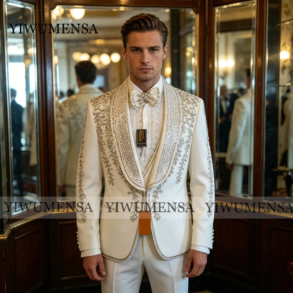 Brilliant Diamond Beaded Suit Man For Wedding Sparkly Sequins Lable Prom Blazers Customized 3 Piece Sets Man Banquet Tuxedos
Brilliant Diamond Beaded Suit Man For Wedding Sparkly Sequins Lable Prom Blazers Customized 3 Piece Sets Man Banquet Tuxedos