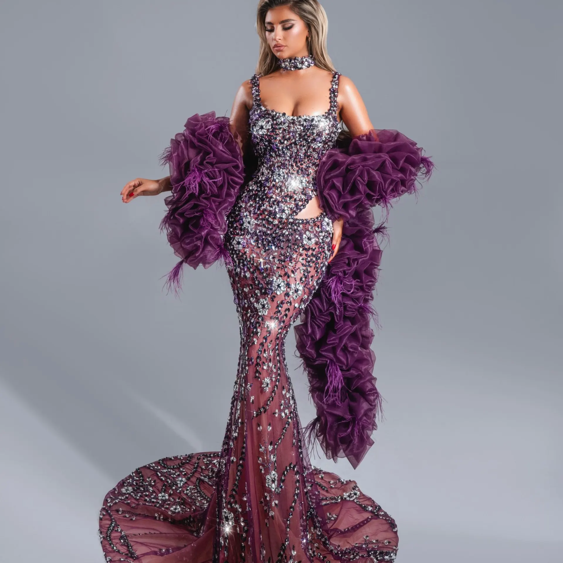 Объемная фиолетовая накидка из сетки с перьями для сцены и свадьбы - легкая, эффектная накидка, трендовая модель 2026 года, накидки-пальто для вечерних платьев
Объемная фиолетовая накидка из сетки с перьями для сцены и свадьбы - легкая, эффектная накидка, трендовая модель 2026 года, накидки-пальто для вечерних платьев