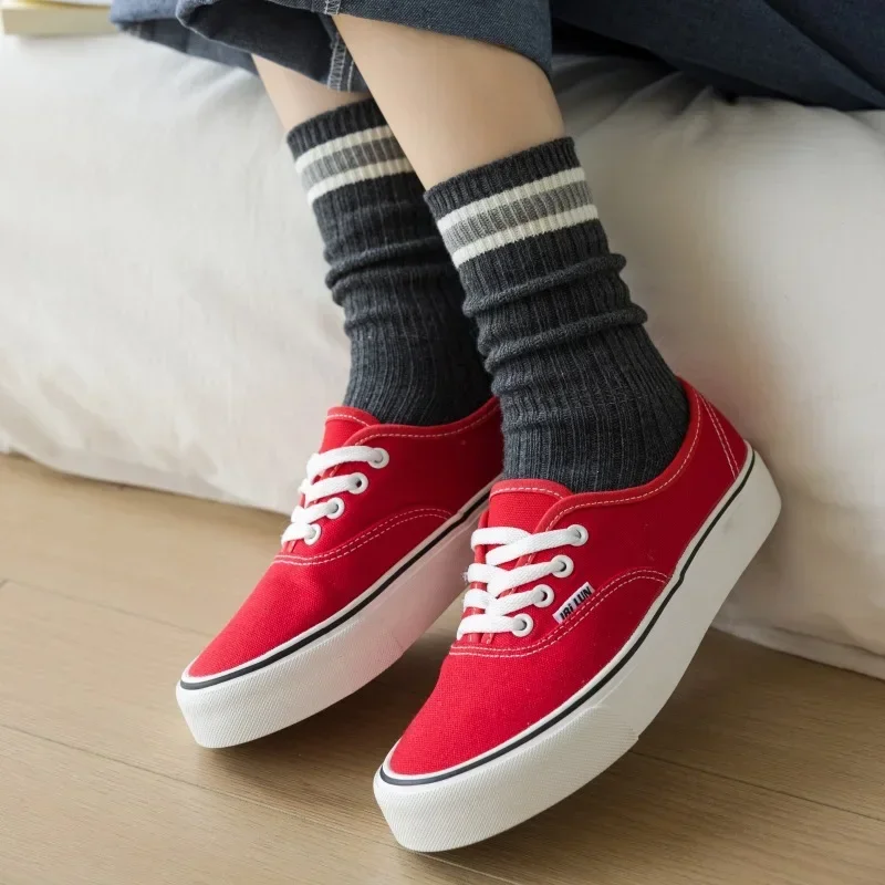 Autumn Winter Women Socks Cotton Knitted Elastic Warm Long Socks Japanese Fashion Striped Harajuku Retro Streetwear Crew Sock
Autumn Winter Women Socks Cotton Knitted Elastic Warm Long Socks Japanese Fashion Striped Harajuku Retro Streetwear Crew Sock