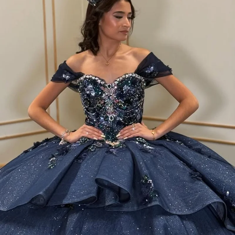 Customized Shiny dark blue Quinceanera Dresses Off the Shoulder crystal sequin applique flower Long tail Vestido 15 Quinceanera
Customized Shiny dark blue Quinceanera Dresses Off the Shoulder crystal sequin applique flower Long tail Vestido 15 Quinceanera