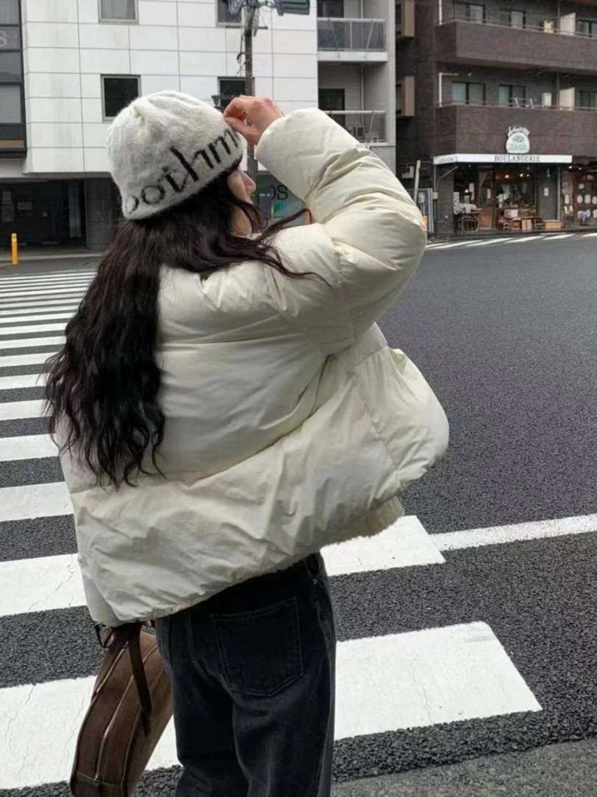 Smoid 2025 Winter Thickened Hooded Warm Short Puffer Jacket Stand Collar down Coat Bread Style Women's Fashion Commute Style
Smoid 2025 Winter Thickened Hooded Warm Short Puffer Jacket Stand Collar down Coat Bread Style Women's Fashion Commute Style
