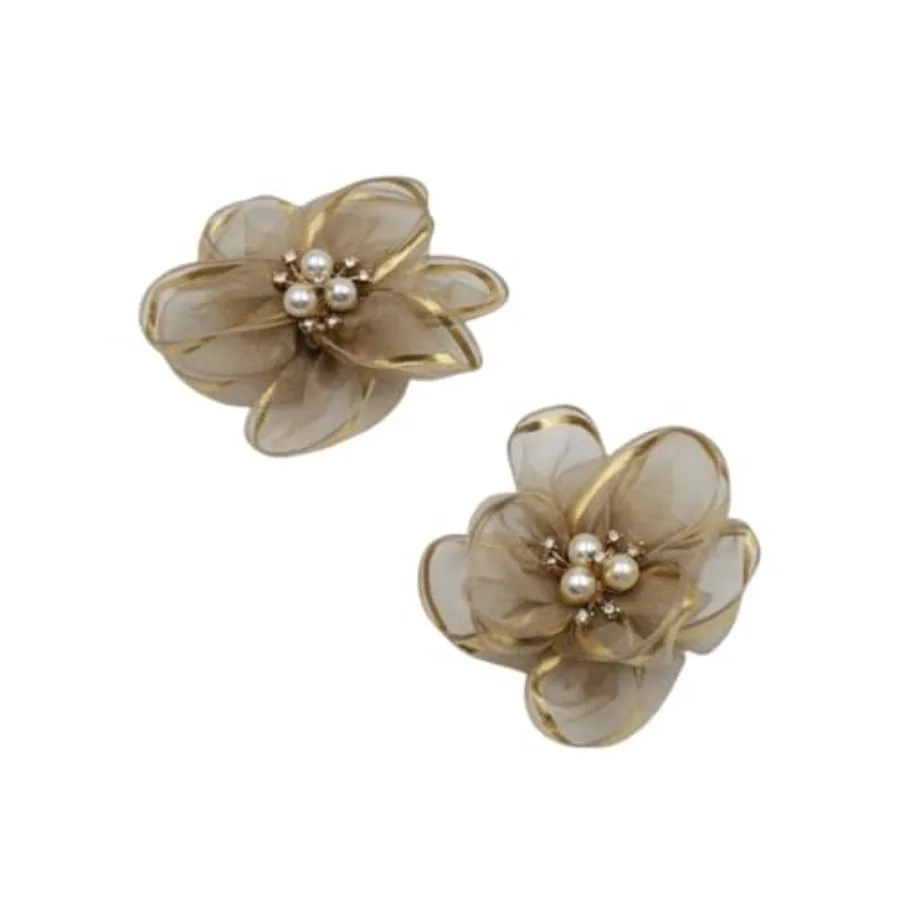 2 Pcs Pearl Flowers Shoe Clips Exquisite Rhinestone Shoes Charms Lace Floral Shoe Accessory for Wedding Pointed Toe Pumps
2 Pcs Pearl Flowers Shoe Clips Exquisite Rhinestone Shoes Charms Lace Floral Shoe Accessory for Wedding Pointed Toe Pumps