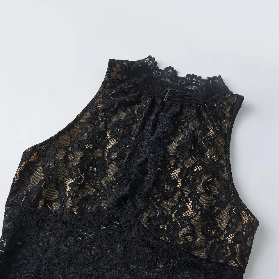 Summer Women Harajuku Retro Tank Tops Cut Out Mockneck Sleeveless Vest Trendy Lace Corset Streetwear
Summer Women Harajuku Retro Tank Tops Cut Out Mockneck Sleeveless Vest Trendy Lace Corset Streetwear