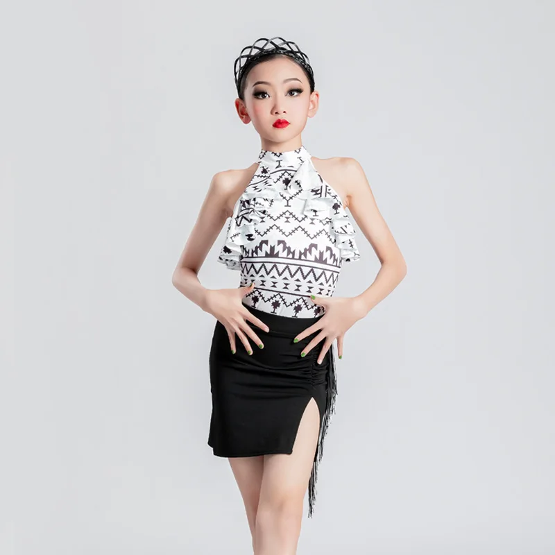 Latin Dance Dress For Girls Sleeveless Tops Fringed Skirt Suit Tango Dance Practice Wear ChaCha Performance Dancewear YS3093
Latin Dance Dress For Girls Sleeveless Tops Fringed Skirt Suit Tango Dance Practice Wear ChaCha Performance Dancewear YS3093