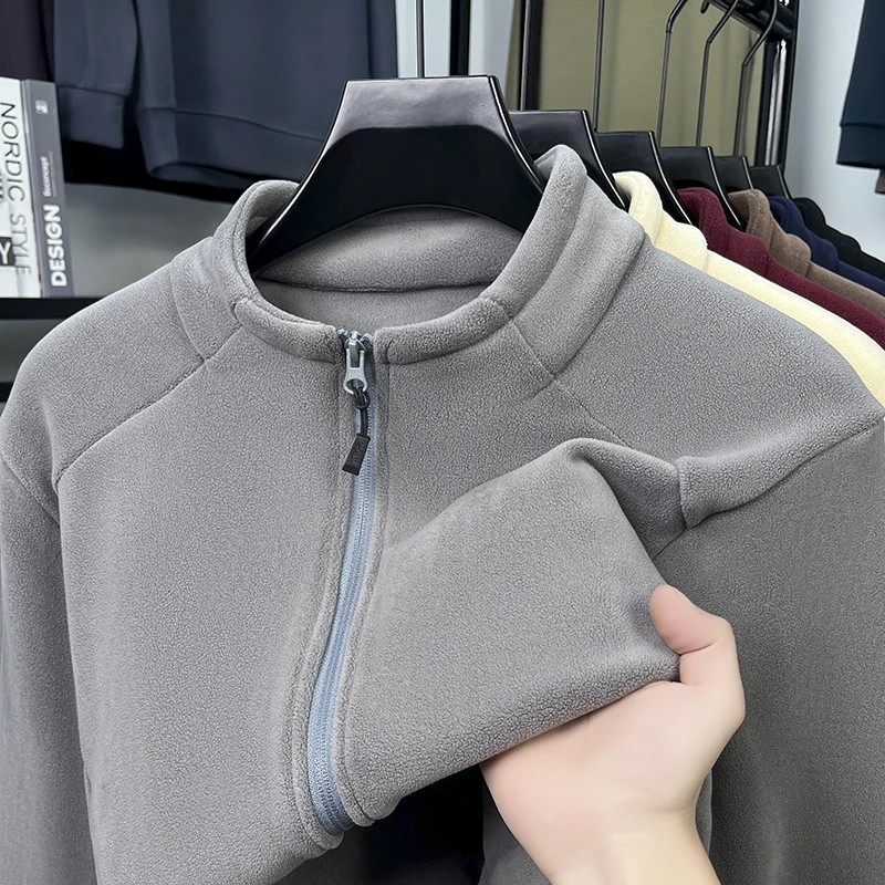 Осень и зима, новый стиль, австрийская флисовая куртка с воротником-стойкой, мужской кардиган, куртка на молнии, теплый и флисовый свитер
Осень и зима, новый стиль, австрийская флисовая куртка с воротником-стойкой, мужской кардиган, куртка на молнии, теплый и флисовый свитер