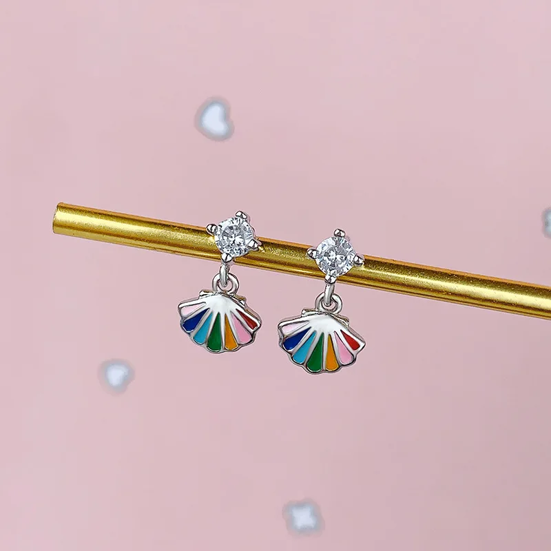 Fashion Colorful Little Skirt 925 Sterling Silver Jewelry Cute Fan-shaped Rainbow Hepburn Wind Stud Earrings E236
Fashion Colorful Little Skirt 925 Sterling Silver Jewelry Cute Fan-shaped Rainbow Hepburn Wind Stud Earrings E236