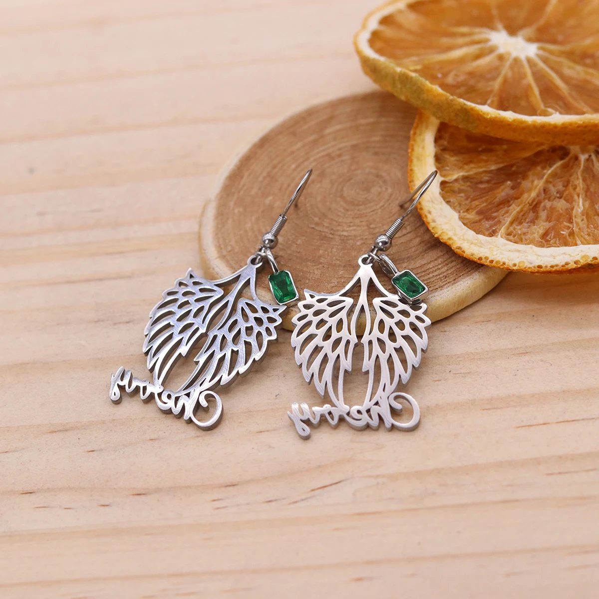 Exquisite Angel Wings Custom Engraved Personalized Earrings Waterproof Pendant Earrings for Women's Unique New Design Gifts
Exquisite Angel Wings Custom Engraved Personalized Earrings Waterproof Pendant Earrings for Women's Unique New Design Gifts