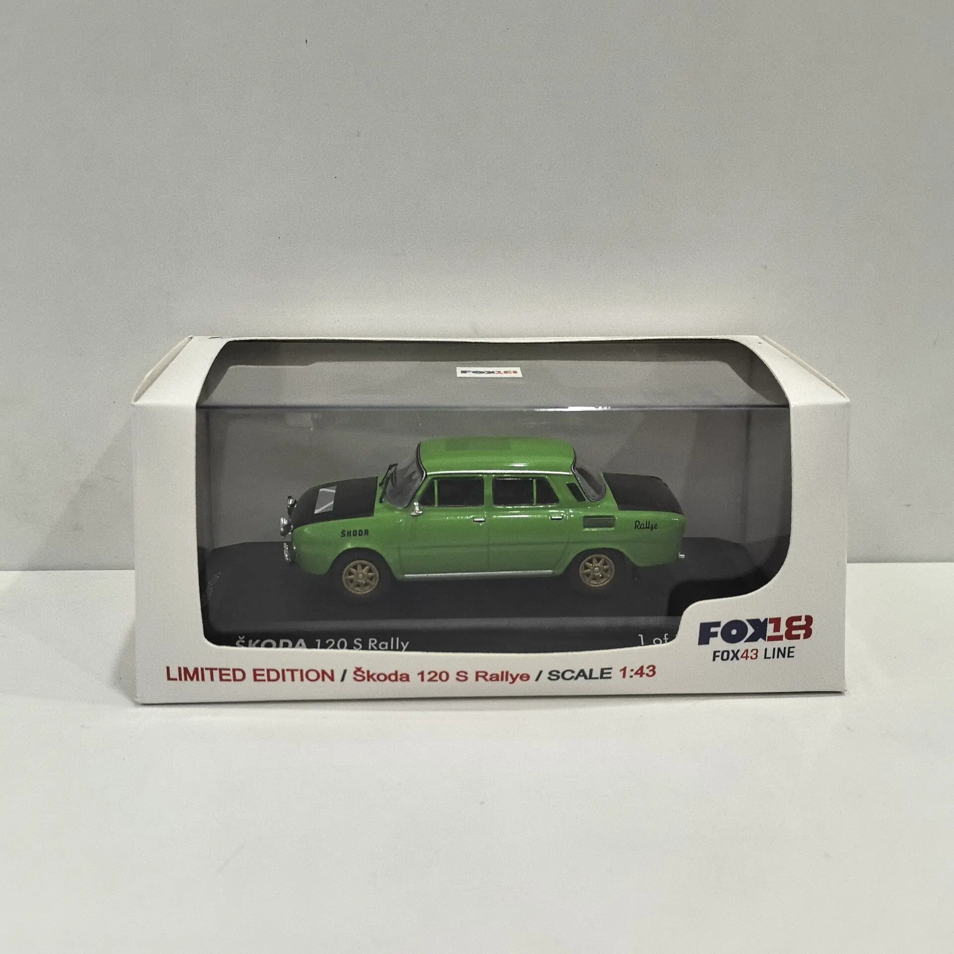 Flaws Diecast FOX 1/43 Scale SKODA 120 S RALLY Racing 23 Alloy Car Model
Flaws Diecast FOX 1/43 Scale SKODA 120 S RALLY Racing 23 Alloy Car Model