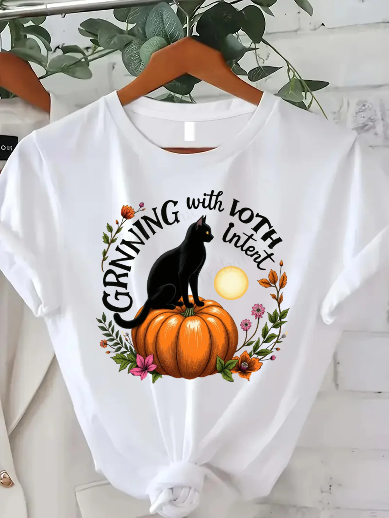 Футболка с круглым вырезом, футболка с черным котом и тыквой на Хэллоуин, женская футболка больших размеров с рисунком, футболка с короткими рукавами, модный повседневный топ
Футболка с круглым вырезом, футболка с черным котом и тыквой на Хэллоуин, женская футболка больших размеров с рисунком, футболка с короткими рукавами, модный повседневный топ