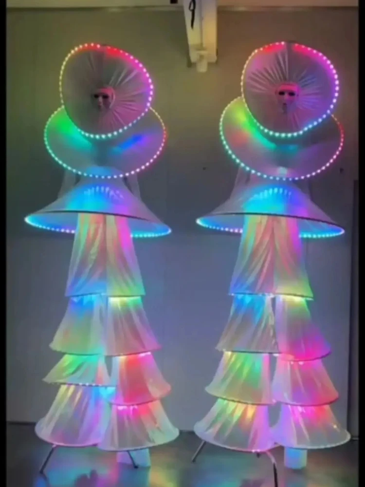 Светодиодный робот RGB Stilt Walker, мужской костюм, карнавальная одежда, женский костюм клоуна, сценическое шоу, костюм для ночного клуба, костюм для косплея
Светодиодный робот RGB Stilt Walker, мужской костюм, карнавальная одежда, женский костюм клоуна, сценическое шоу, костюм для ночного клуба, костюм для косплея