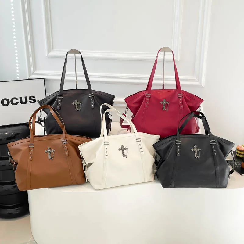 Winter Retro PU Leather Large Tote Bag Y2K Punk Motorcycle Commuting Bag Fashion Trend Versatile Women's Shoulder Crossbody Bag
Winter Retro PU Leather Large Tote Bag Y2K Punk Motorcycle Commuting Bag Fashion Trend Versatile Women's Shoulder Crossbody Bag