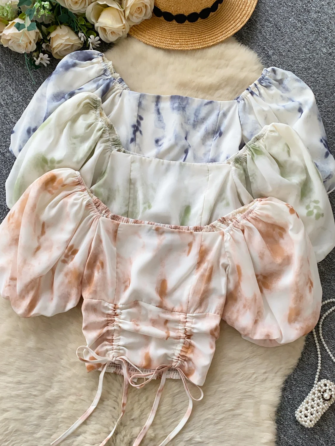 Retro Gradient Bubble Sleeve Shirt Women's Summer Drawstring Crop Top Unique Beautiful Spicy Girl Upper Apparel Korean Style ...
Retro Gradient Bubble Sleeve Shirt Women's Summer Drawstring Crop Top Unique Beautiful Spicy Girl Upper Apparel Korean Style ...