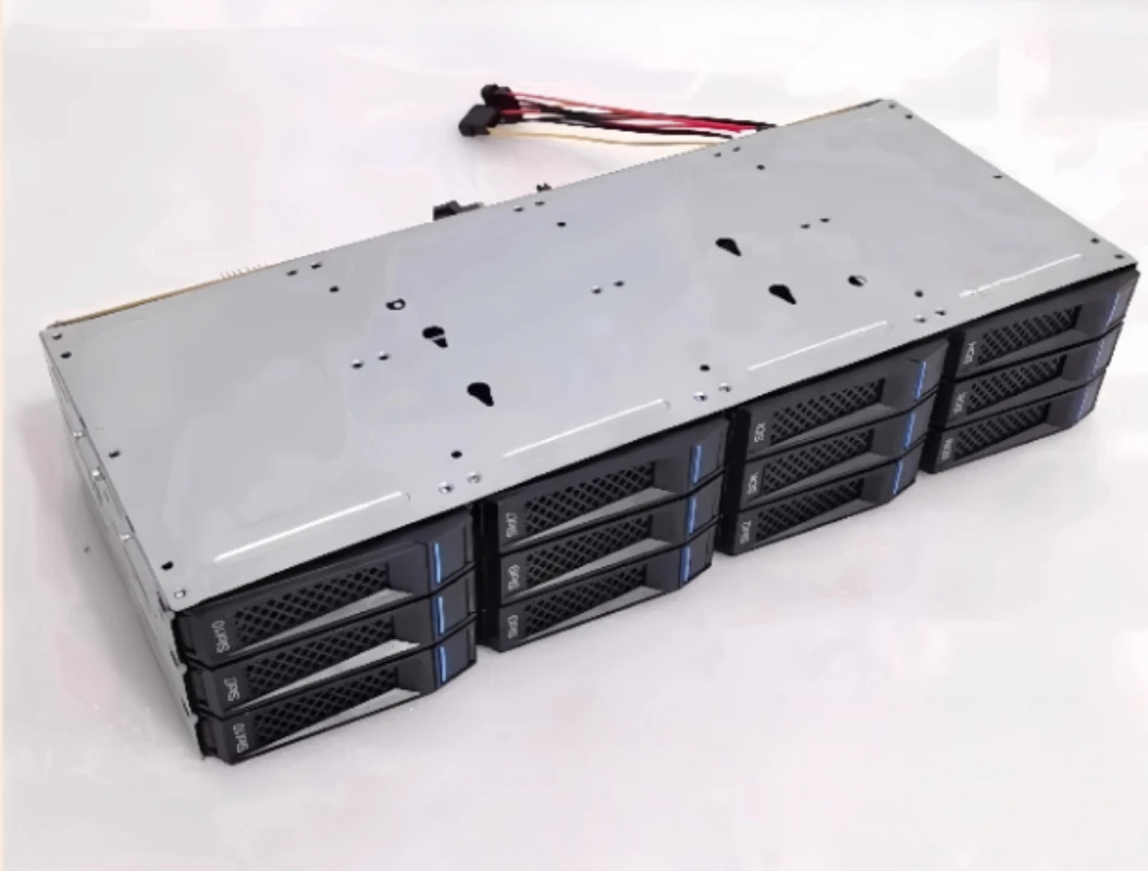 12-Disk 3.5-inch 6Gb Hard Disk Cage 12Gb Storage Hot-swappable Series Chassis 4Pin Power Supply
12-Disk 3.5-inch 6Gb Hard Disk Cage 12Gb Storage Hot-swappable Series Chassis 4Pin Power Supply