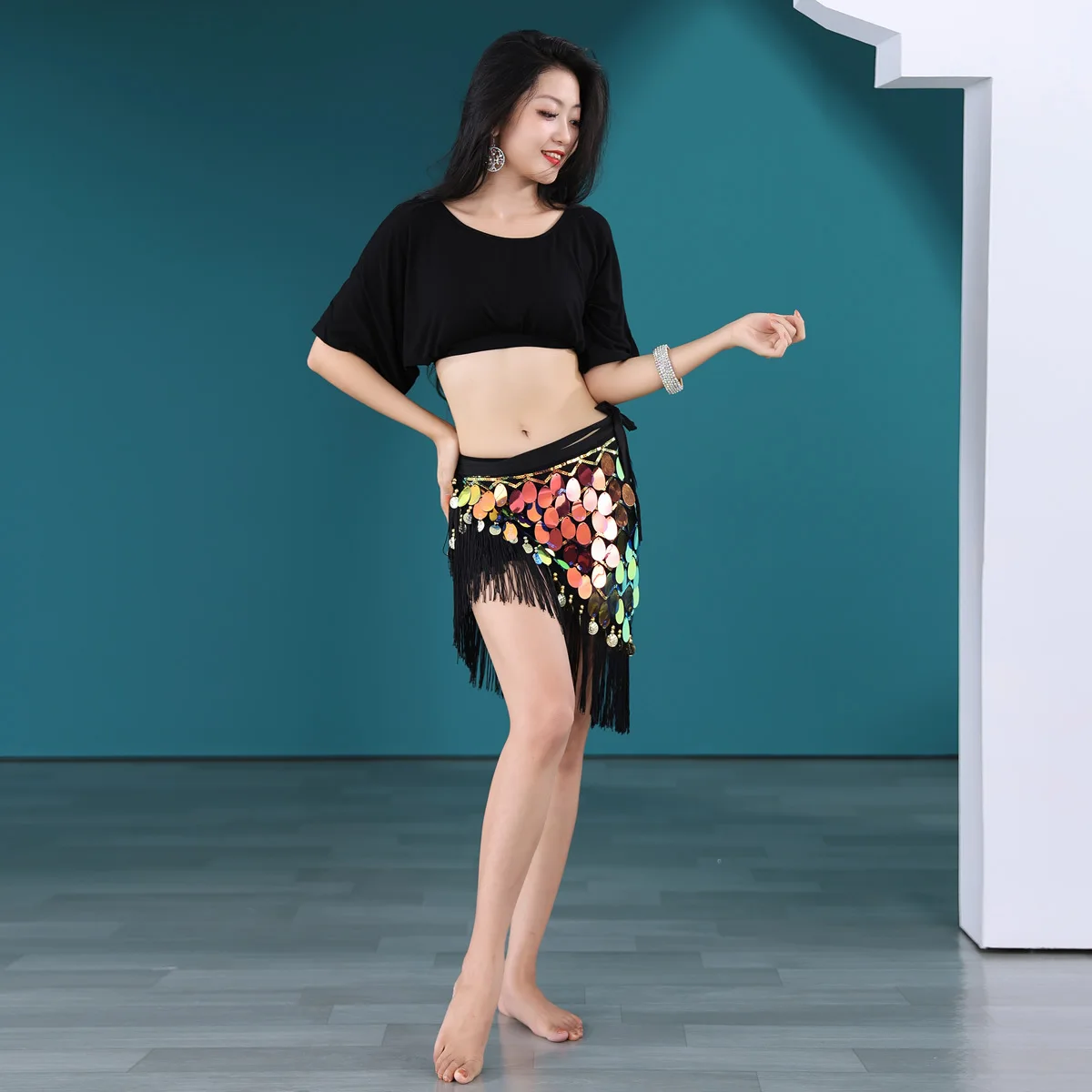 Belly Dance Hip Scarf Sexy Tassel Sequins Autumn Oriental Dance Practice Suit Set Waist Scarf Wrapped Hip Skirt
Belly Dance Hip Scarf Sexy Tassel Sequins Autumn Oriental Dance Practice Suit Set Waist Scarf Wrapped Hip Skirt