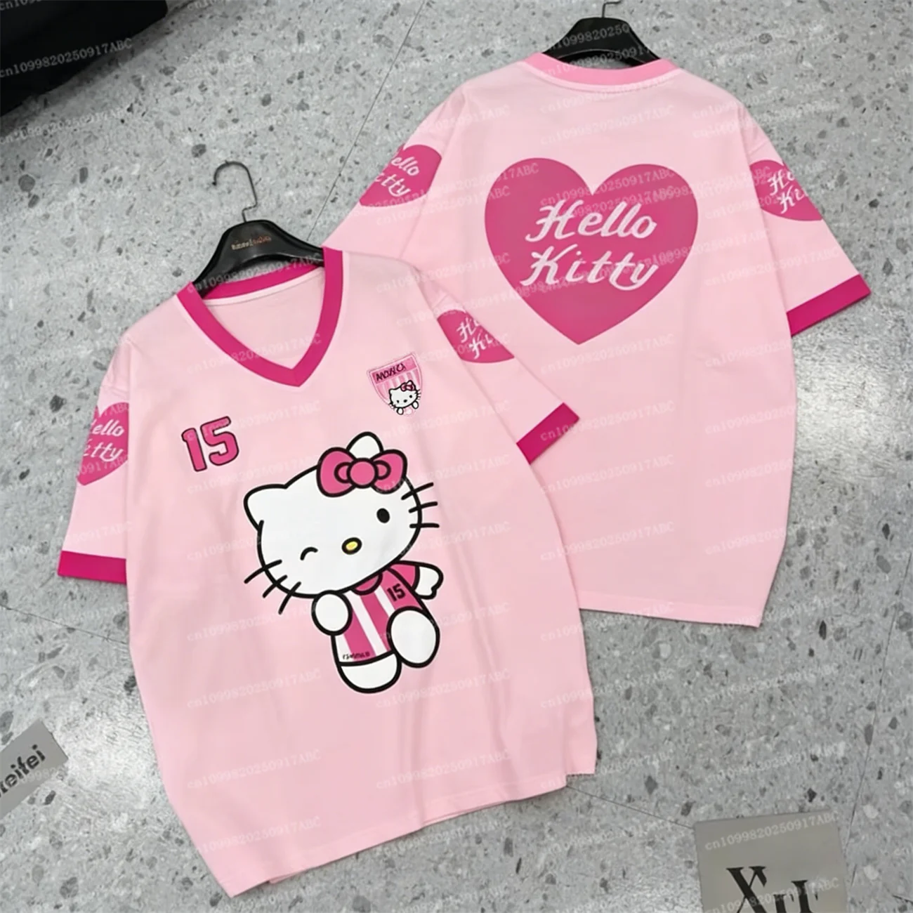 Summer Men Tshirt Hellokitty Short Sleeved T-Shirt V-Neck Loose Men Tshirt y2k Street Wear Casual Sportswear Top Women T-shirt
Summer Men Tshirt Hellokitty Short Sleeved T-Shirt V-Neck Loose Men Tshirt y2k Street Wear Casual Sportswear Top Women T-shirt