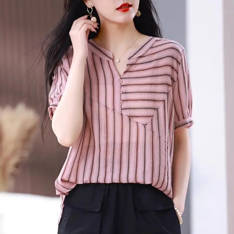Striped Short-sleeved Shirt for Women's New V-neck Chiffon Top Summer Clothes Mother's Fashionable and Fashionable Casual Shirt
Striped Short-sleeved Shirt for Women's New V-neck Chiffon Top Summer Clothes Mother's Fashionable and Fashionable Casual Shirt