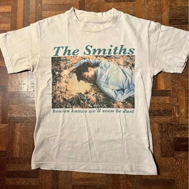 American Retro Smith Band 90's Morrissey Short-sleeved T-shirt Summer New Retro Fashion Men's and Women's Streetwear
American Retro Smith Band 90's Morrissey Short-sleeved T-shirt Summer New Retro Fashion Men's and Women's Streetwear