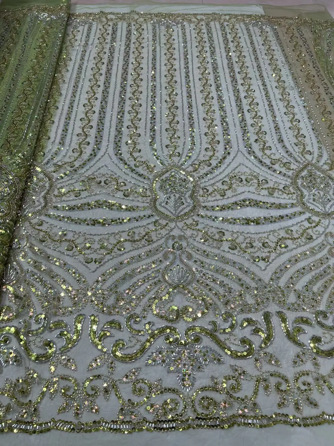 Heavy Beaded Lace Fabric L-13026813 Sequins Laces French Net Tulle Lace Fabric for Wedding Dress
Heavy Beaded Lace Fabric L-13026813 Sequins Laces French Net Tulle Lace Fabric for Wedding Dress