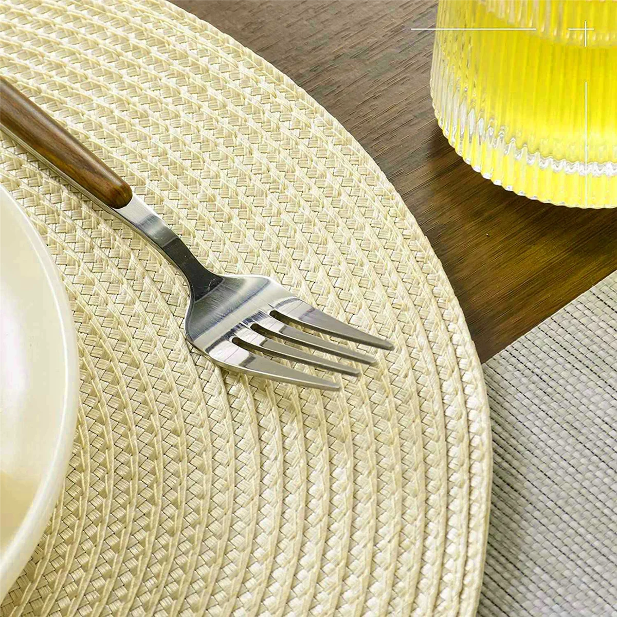 B60ARound Braided Placemats Set of 6 Table Mats for Dining Tables Woven Washable Non-Slip Place Mats 15 Inch(Beige)
B60ARound Braided Placemats Set of 6 Table Mats for Dining Tables Woven Washable Non-Slip Place Mats 15 Inch(Beige)