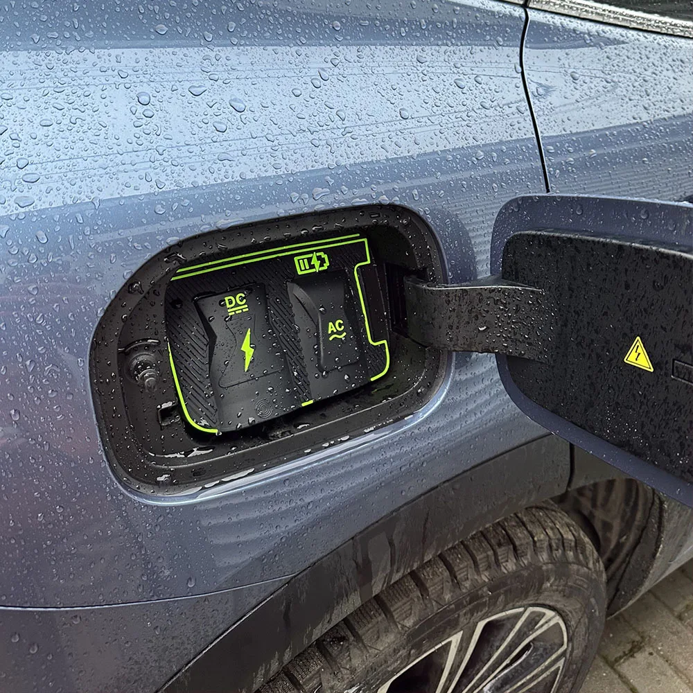 Charging Gun Rain Cover For BYD Sea Lion Car Charging Port Waterproof Protector Cover For Leapmotor C10 B10 C11 B01
Charging Gun Rain Cover For BYD Sea Lion Car Charging Port Waterproof Protector Cover For Leapmotor C10 B10 C11 B01