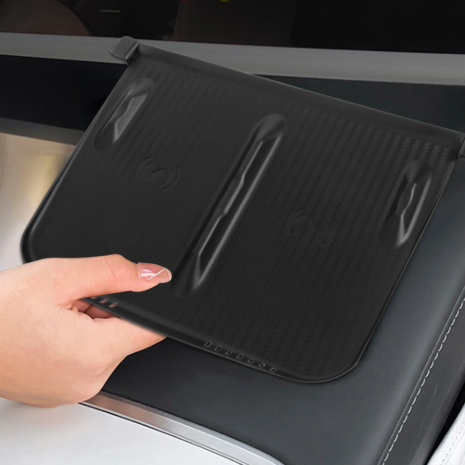 Center Console Wireless Mat Anti-Skid Silicone Cover Durable Car Accessories Wireless Charging Phone Pad Auto Supplies
Center Console Wireless Mat Anti-Skid Silicone Cover Durable Car Accessories Wireless Charging Phone Pad Auto Supplies