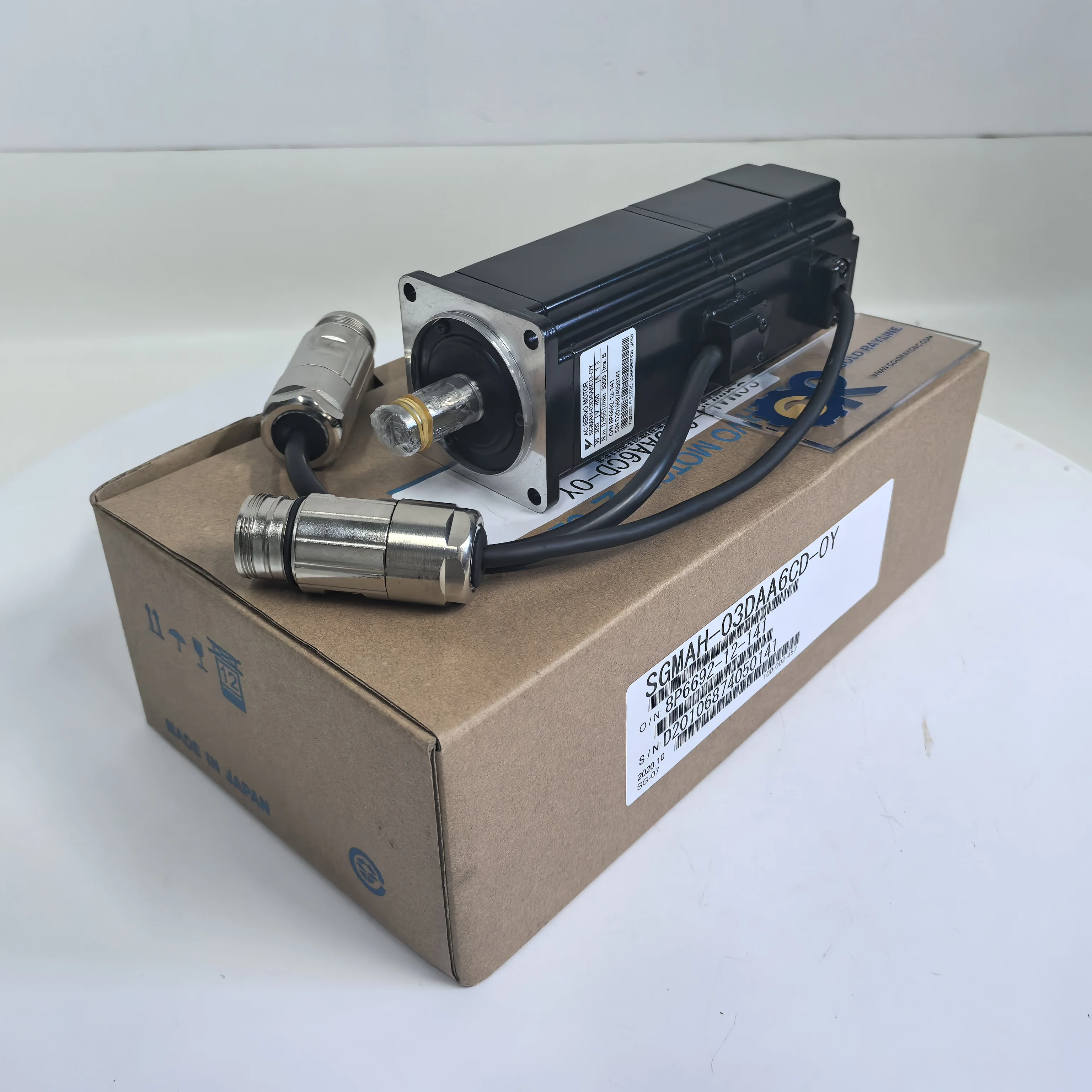 New In Box SGMAH-03DAA6CD-OY Yaskawa Servo Motor In Stock
New In Box SGMAH-03DAA6CD-OY Yaskawa Servo Motor In Stock