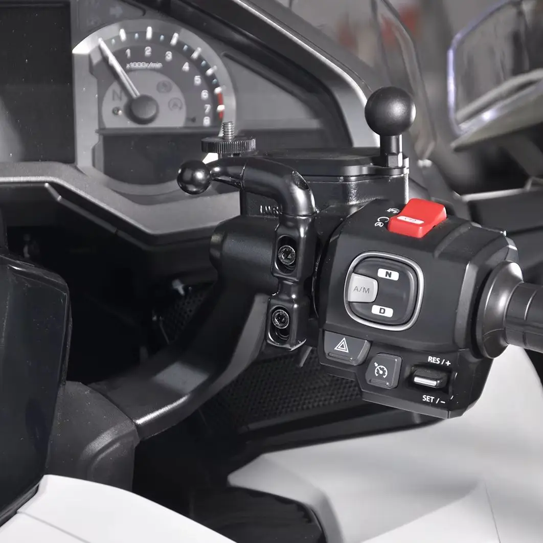 Panical Universal Handlebar Holder Phone Cup Drink Brakcet Fit Honda Gold Wing GL1800 F6B 2018-2026 Black
Panical Universal Handlebar Holder Phone Cup Drink Brakcet Fit Honda Gold Wing GL1800 F6B 2018-2026 Black