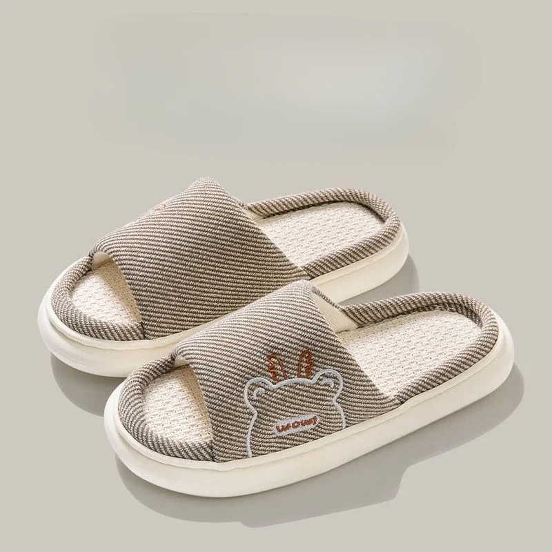 Comfortable Linen Slippers Winter Thick Bottom Women's Indoor Non-slip Cotton Linen Pregnant Women Warm Home Shoes
Comfortable Linen Slippers Winter Thick Bottom Women's Indoor Non-slip Cotton Linen Pregnant Women Warm Home Shoes