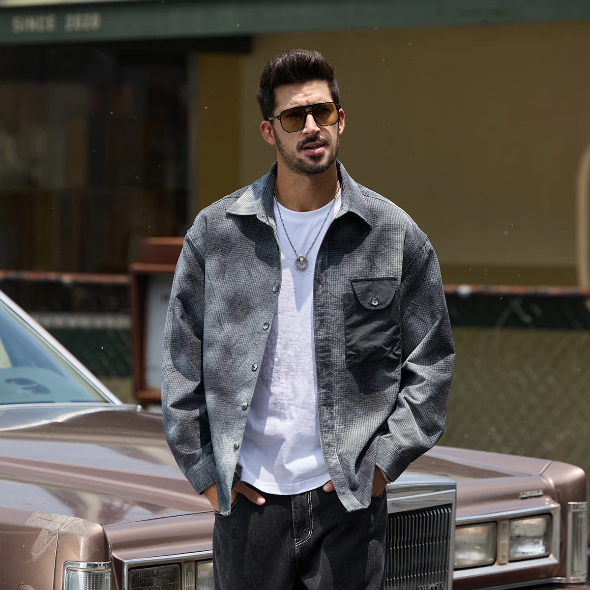 Американская винтажная повседневная мужская винтажная рабочая рубашка премиум-класса большого размера - повседневное универсальное пальто с принтом спрей, большие размеры 4XL
Американская винтажная повседневная мужская винтажная рабочая рубашка премиум-класса большого размера - повседневное универсальное пальто с принтом спрей, большие размеры 4XL