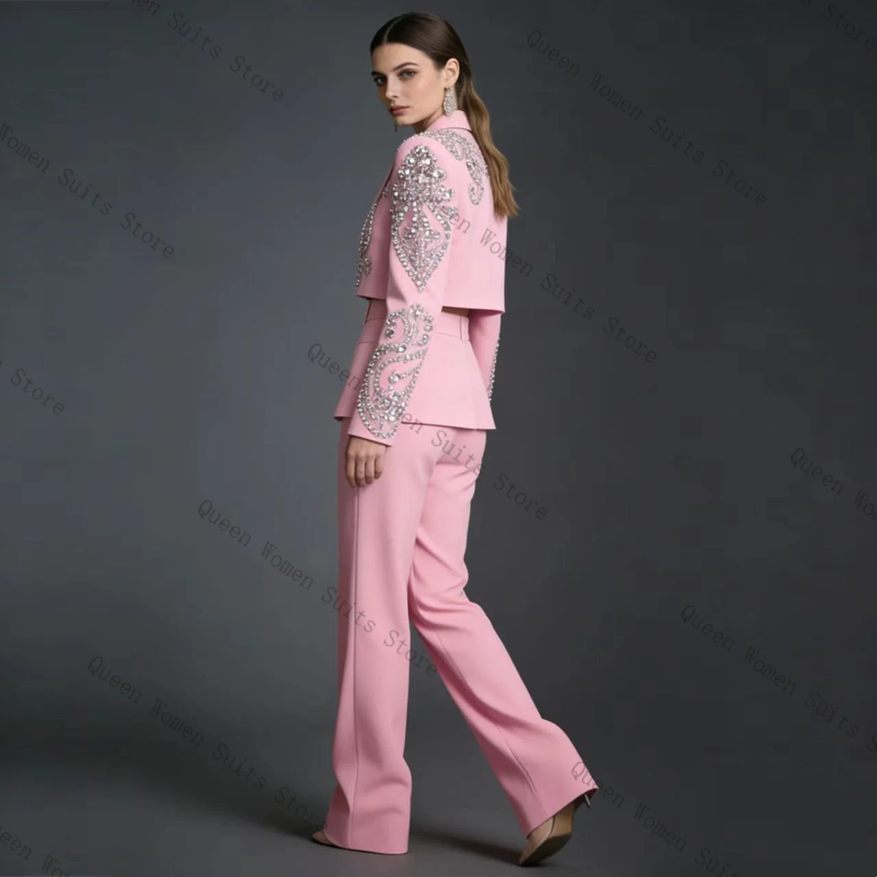 Pink Women Suit Set 2 Pcs Short Blazer Pants Luxury Crystals Cotton Outfit Prom Formal Office Lady Jacket Wedding Coat Customize
Pink Women Suit Set 2 Pcs Short Blazer Pants Luxury Crystals Cotton Outfit Prom Formal Office Lady Jacket Wedding Coat Customize