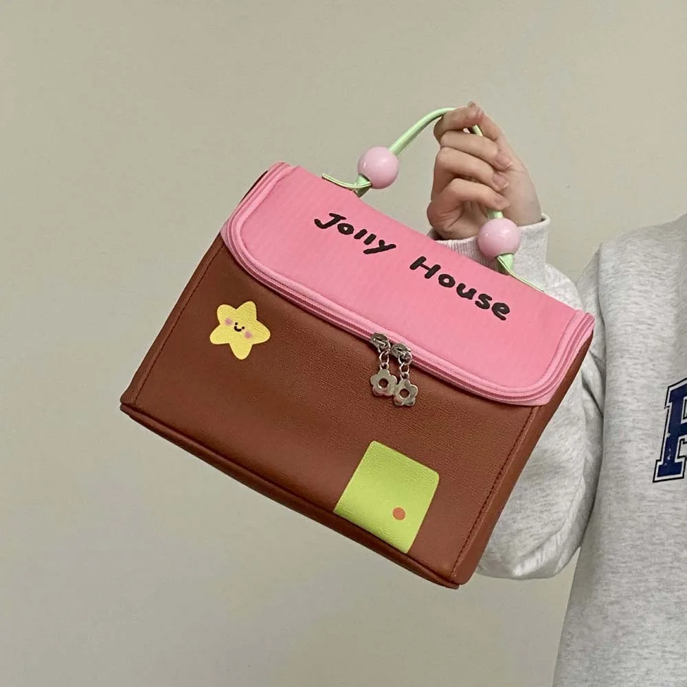Zipper Nylon Cartoon House Cosmetic Bag Large Capacity Kawaii Make Up Pouch Bag 3D Japanese Style Dopamine Color Handbag Storage
Zipper Nylon Cartoon House Cosmetic Bag Large Capacity Kawaii Make Up Pouch Bag 3D Japanese Style Dopamine Color Handbag Storage