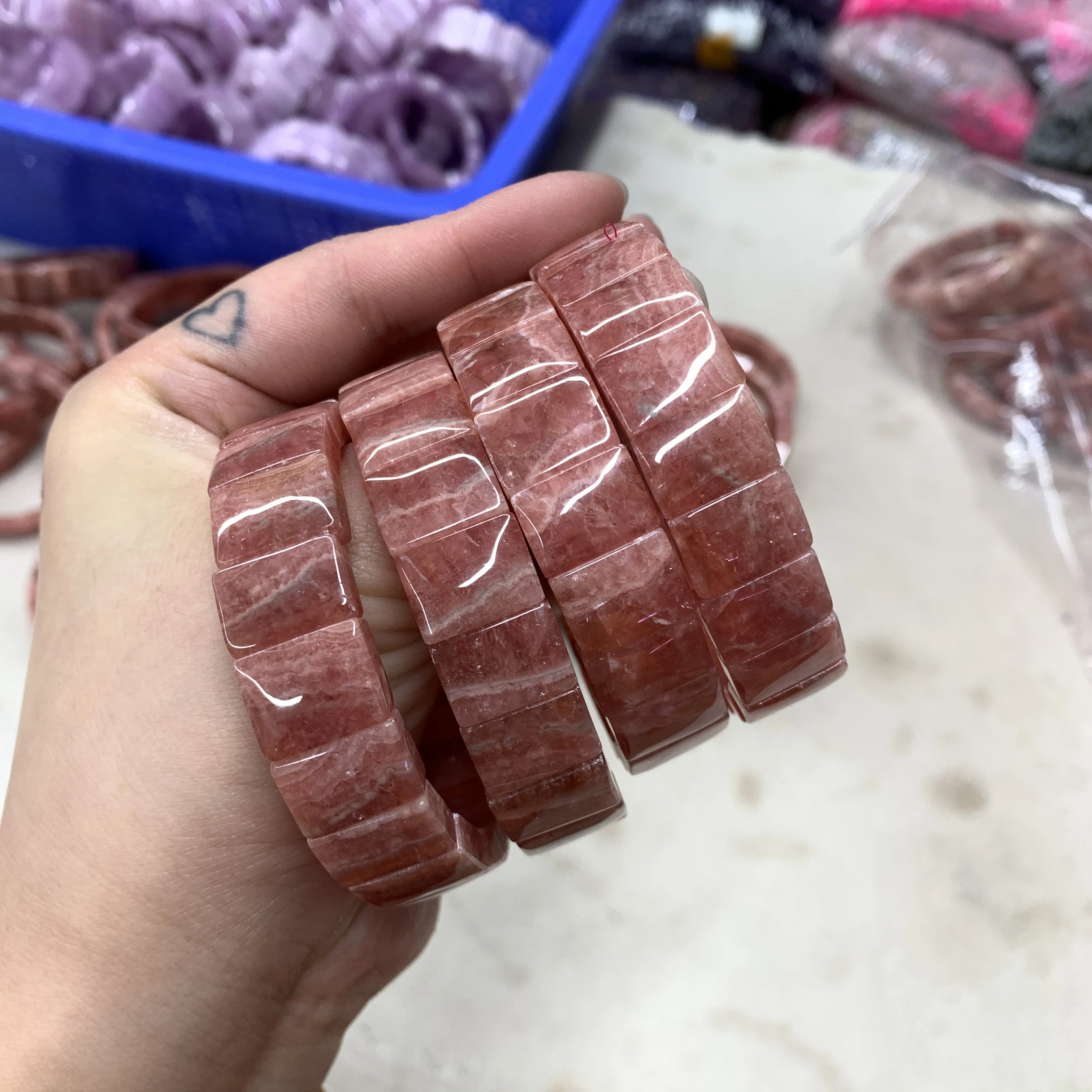 2023 Rhodochrosite Bead Bracelet Gemstone 9*14mm Jewelry Bracelet for Women's Gift Wholesale!
2023 Rhodochrosite Bead Bracelet Gemstone 9*14mm Jewelry Bracelet for Women's Gift Wholesale!
