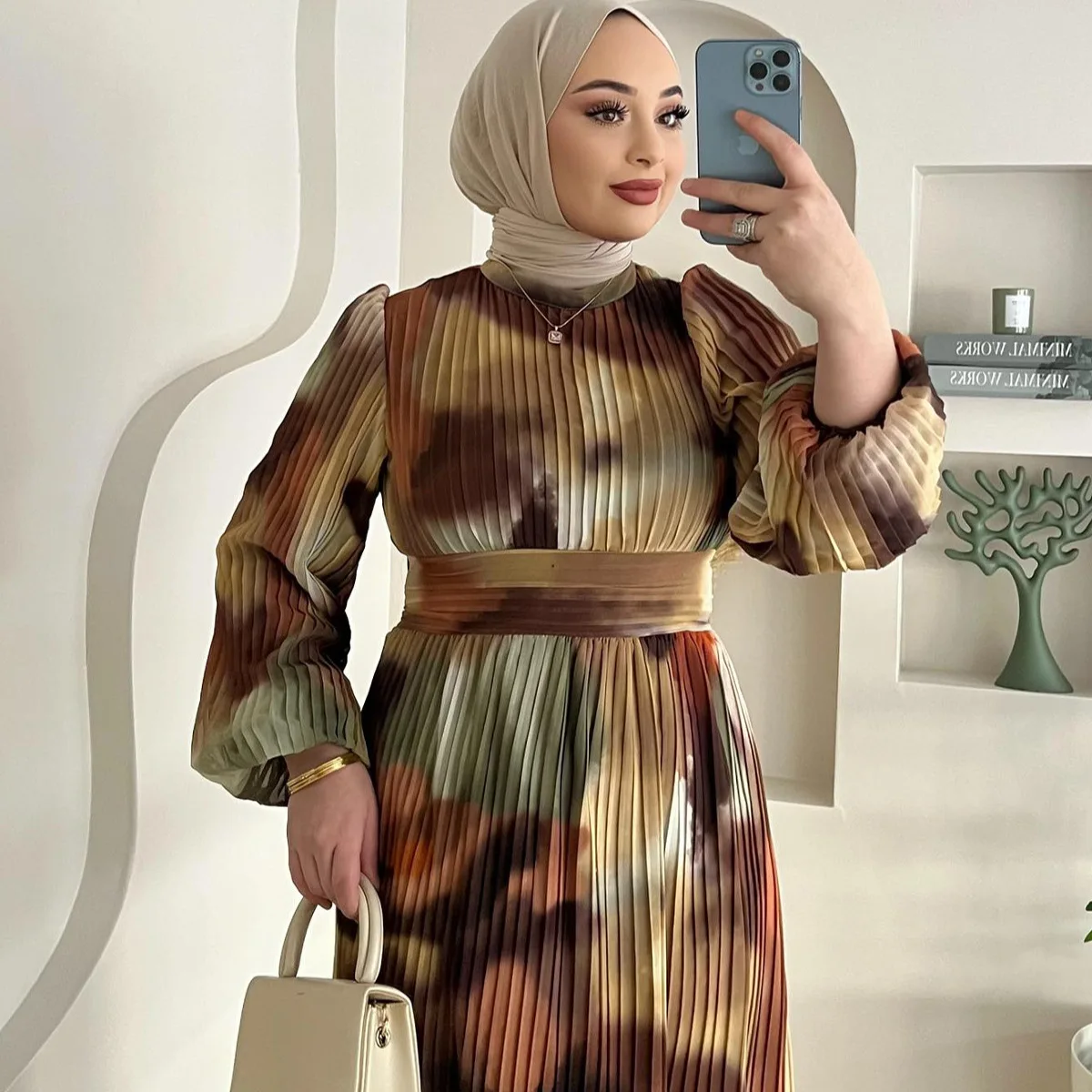 2026 New European and American Spring Style Fashionable Women's Dress with A Round Neck, Long Sleeves, Loose and Casual Style.
2026 New European and American Spring Style Fashionable Women's Dress with A Round Neck, Long Sleeves, Loose and Casual Style.
