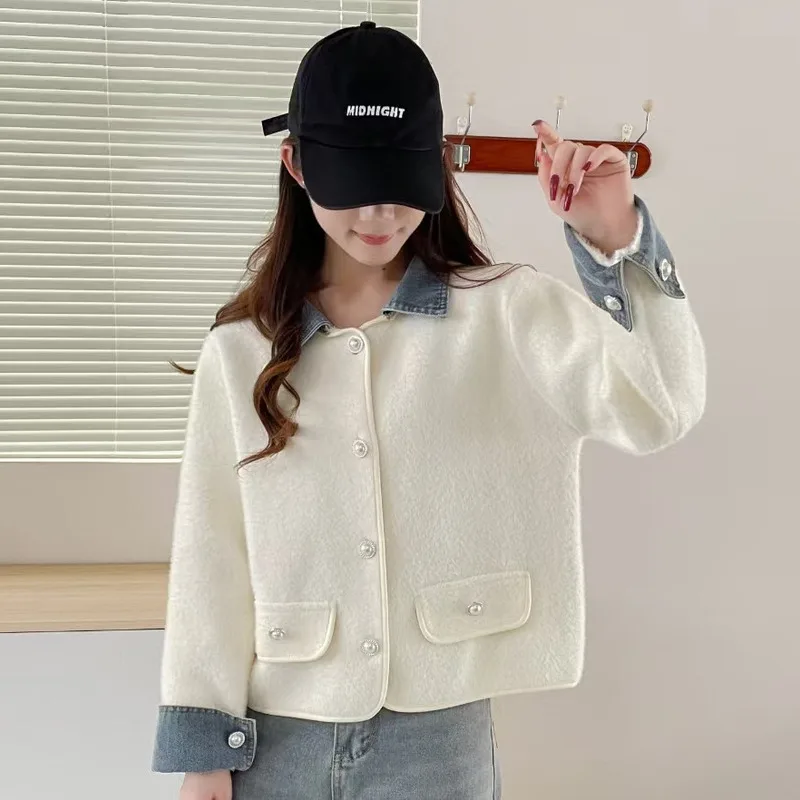 Women Lapel Patchwork Imitation Mink Knitted Cardigan Chic Coat 2025 Korean Fashion New Sweater
Women Lapel Patchwork Imitation Mink Knitted Cardigan Chic Coat 2025 Korean Fashion New Sweater