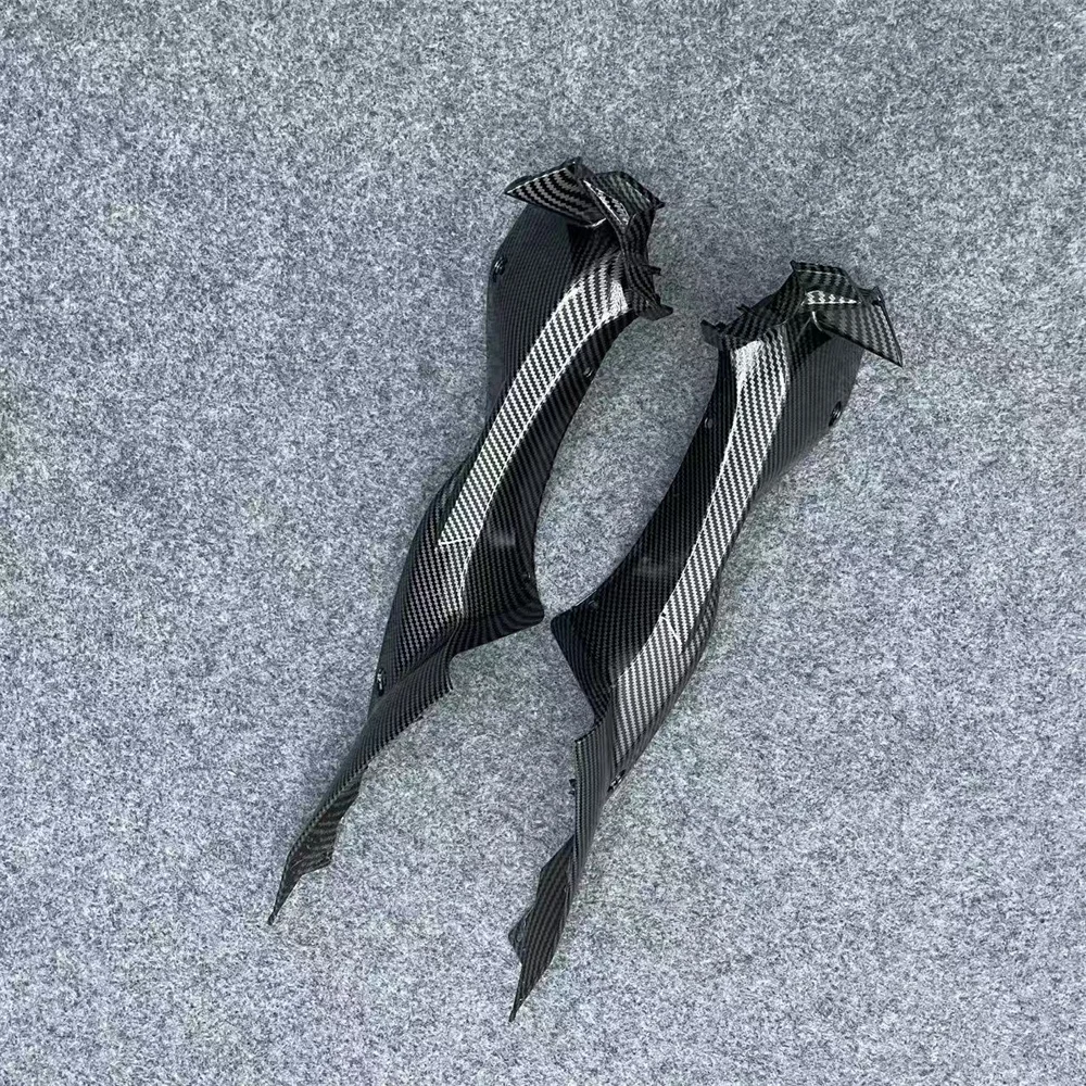ABS motorcycle fairings are suitable for a pair of R25 and R3 head tube covers made of carbon fiber in 2015 2016 2017 2018
ABS motorcycle fairings are suitable for a pair of R25 and R3 head tube covers made of carbon fiber in 2015 2016 2017 2018