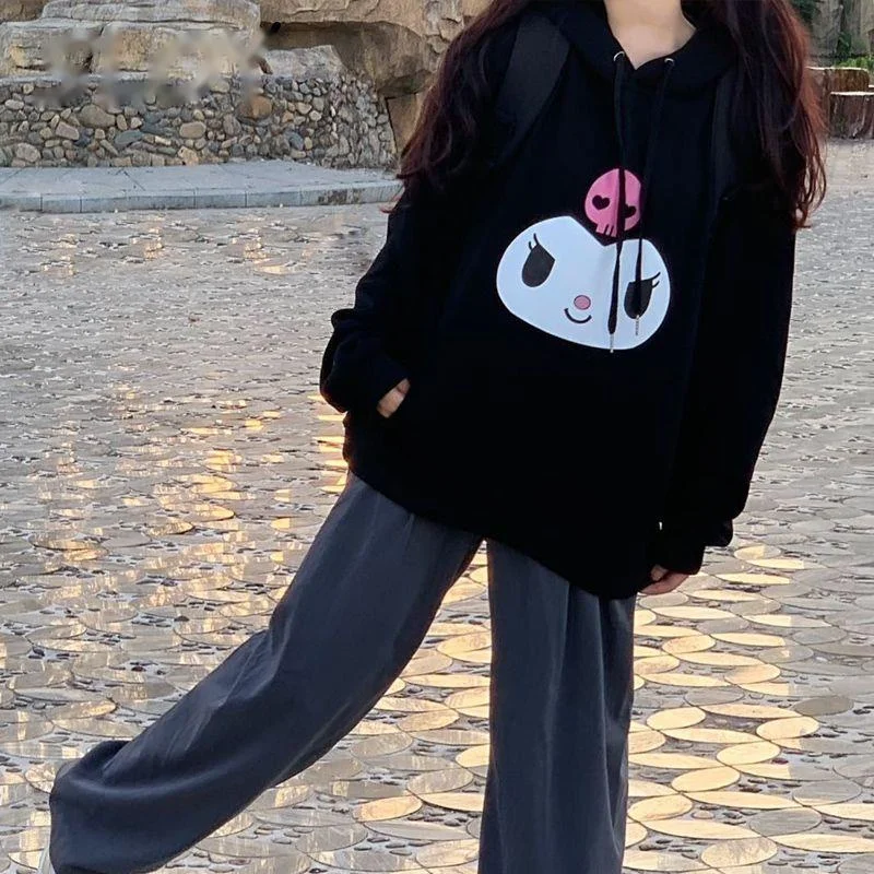 Sanrio Cartoon Kuromi Print Black Hoodie Women's Velvet Autumn Winter College Style Loose Thick Coat New Simple Casual Pullover
Sanrio Cartoon Kuromi Print Black Hoodie Women's Velvet Autumn Winter College Style Loose Thick Coat New Simple Casual Pullover