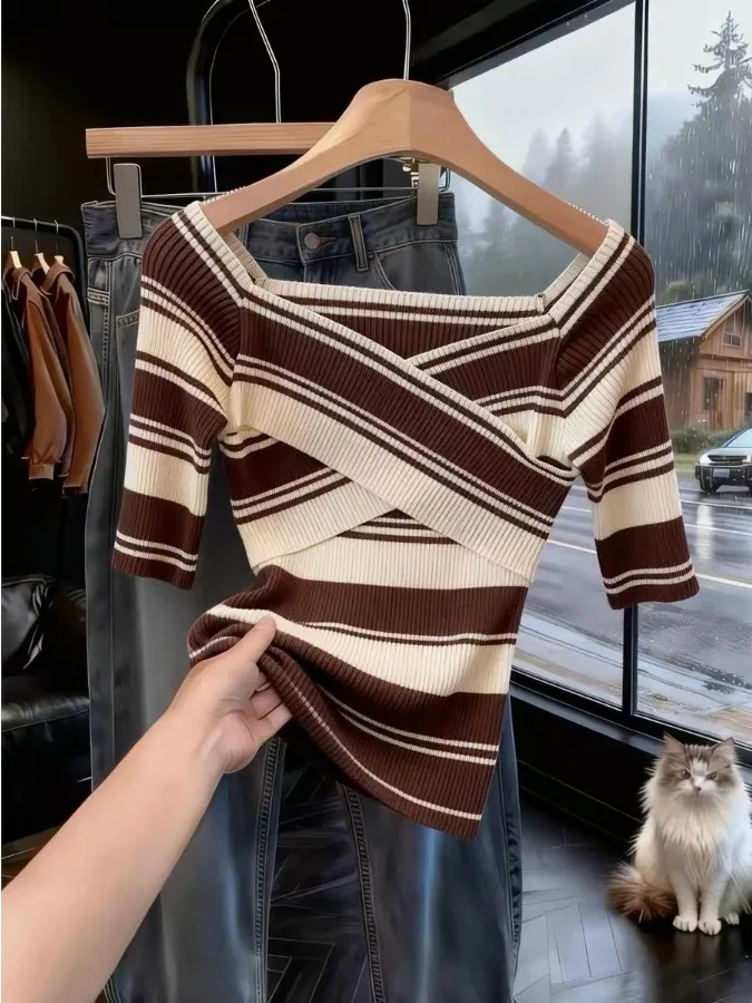 Oulee Premium Stripe One-Shoulder Short-Sleeve Knitted Top Women's Summer New Unique Versatile Ladies Fashion Knitwear
Oulee Premium Stripe One-Shoulder Short-Sleeve Knitted Top Women's Summer New Unique Versatile Ladies Fashion Knitwear