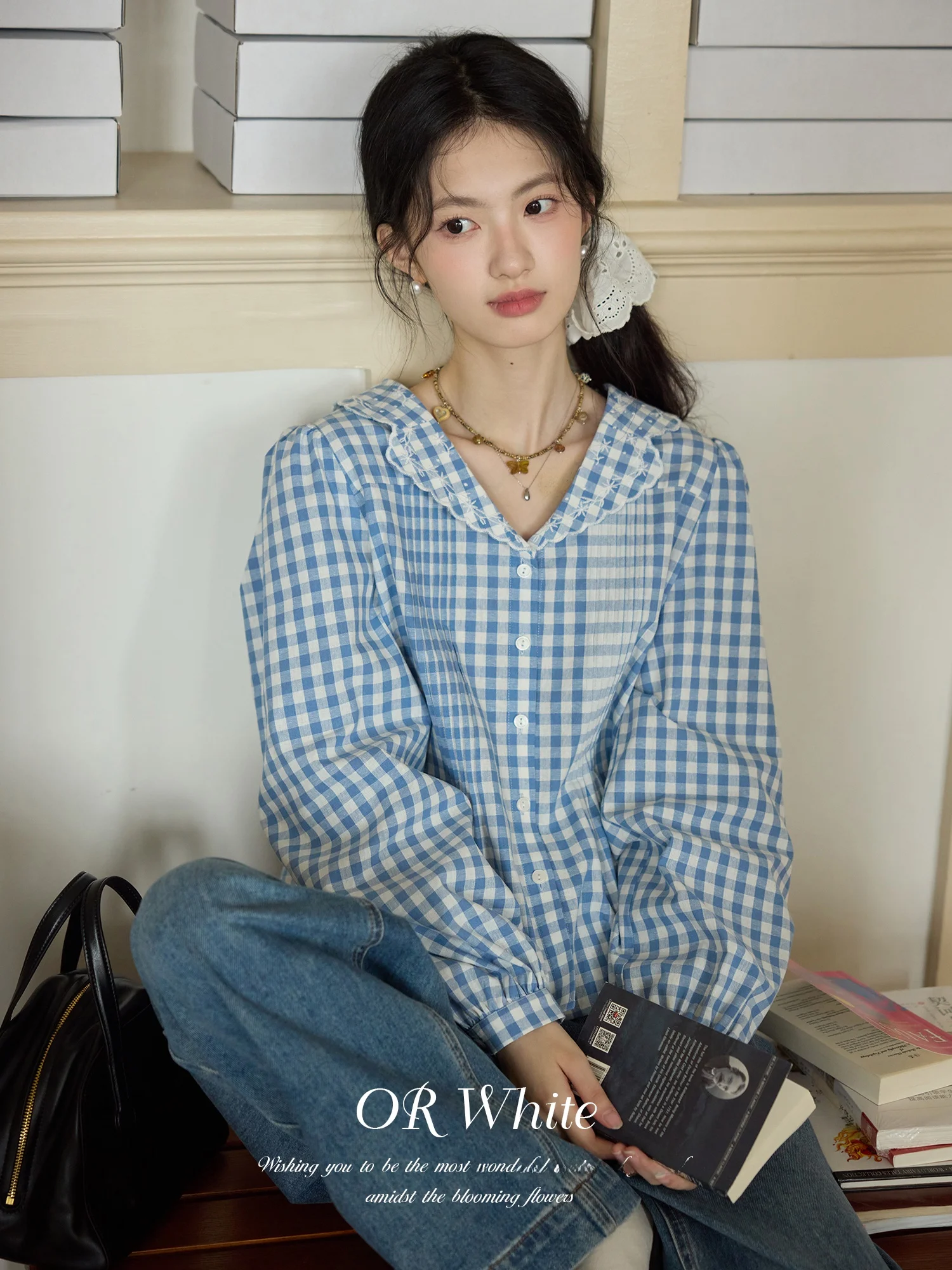 Ретро-рубашка ORWhite Весна 2026 женская с кружевным воротником и сине-белым клетчатым узором, классическая и элегантная, из хлопка, с длинным рукавом
Ретро-рубашка ORWhite Весна 2026 женская с кружевным воротником и сине-белым клетчатым узором, классическая и элегантная, из хлопка, с длинным рукавом
