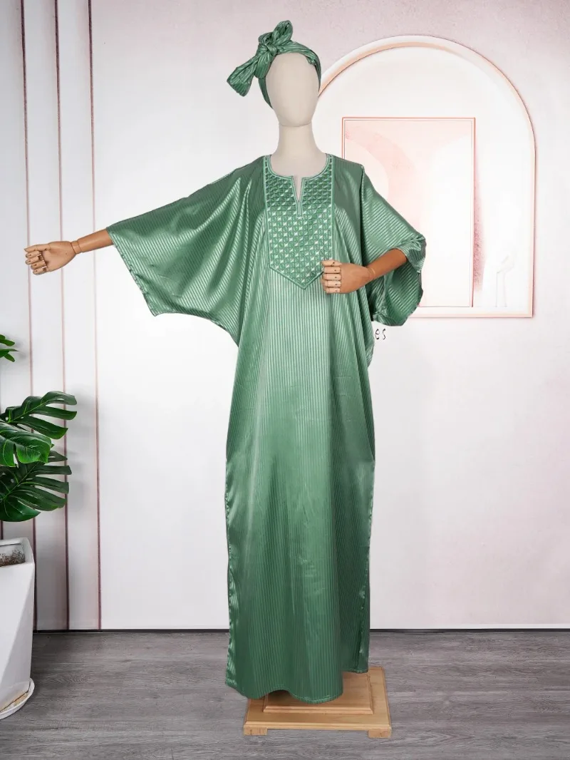 Abayas For Women Dubai Luxury 2025 African Muslim Fashion Dress Caftan Marocain Evening Party Dresses Boubou Robe Djellaba Femme
Abayas For Women Dubai Luxury 2025 African Muslim Fashion Dress Caftan Marocain Evening Party Dresses Boubou Robe Djellaba Femme