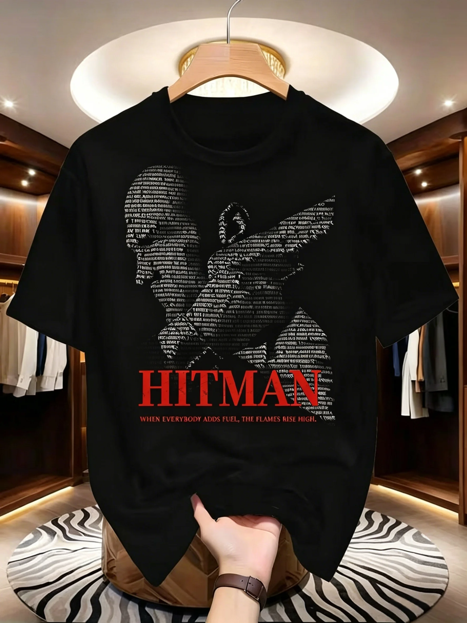 New summer men's soft, breathable, comfortable and quick-drying printed T-shirt for a trendy casual short-sleeved shirt
New summer men's soft, breathable, comfortable and quick-drying printed T-shirt for a trendy casual short-sleeved shirt