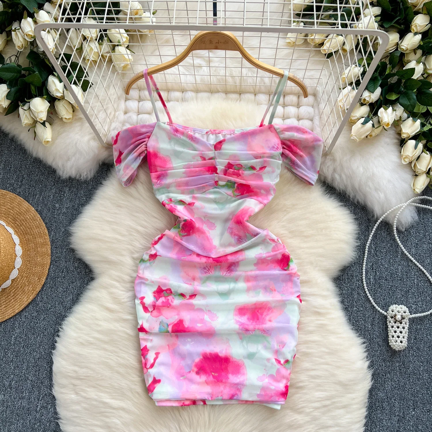 Sexy Off Shoulder Irregular Floral Print Fold Slip Dress Women Summer Chic Elegant Slim Hip Wrap Evening Party Club Sling Dress
Sexy Off Shoulder Irregular Floral Print Fold Slip Dress Women Summer Chic Elegant Slim Hip Wrap Evening Party Club Sling Dress