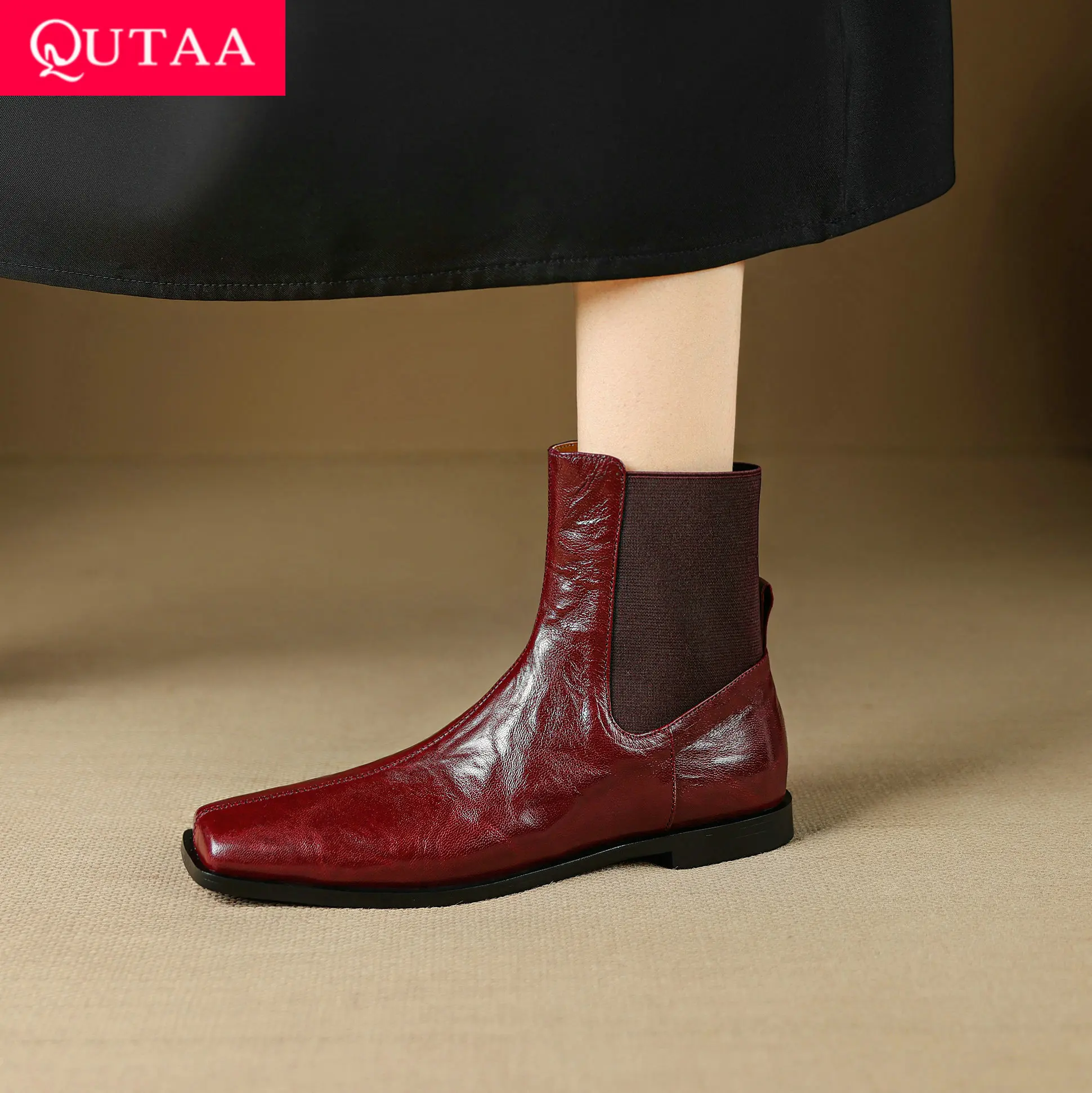 QUTAA 2026 Fashion Women Ankle Boots Winter Shoes Genuine Leather Autumn Flats Heels Sexy Warm Square Toe Short Boots 34-40
QUTAA 2026 Fashion Women Ankle Boots Winter Shoes Genuine Leather Autumn Flats Heels Sexy Warm Square Toe Short Boots 34-40