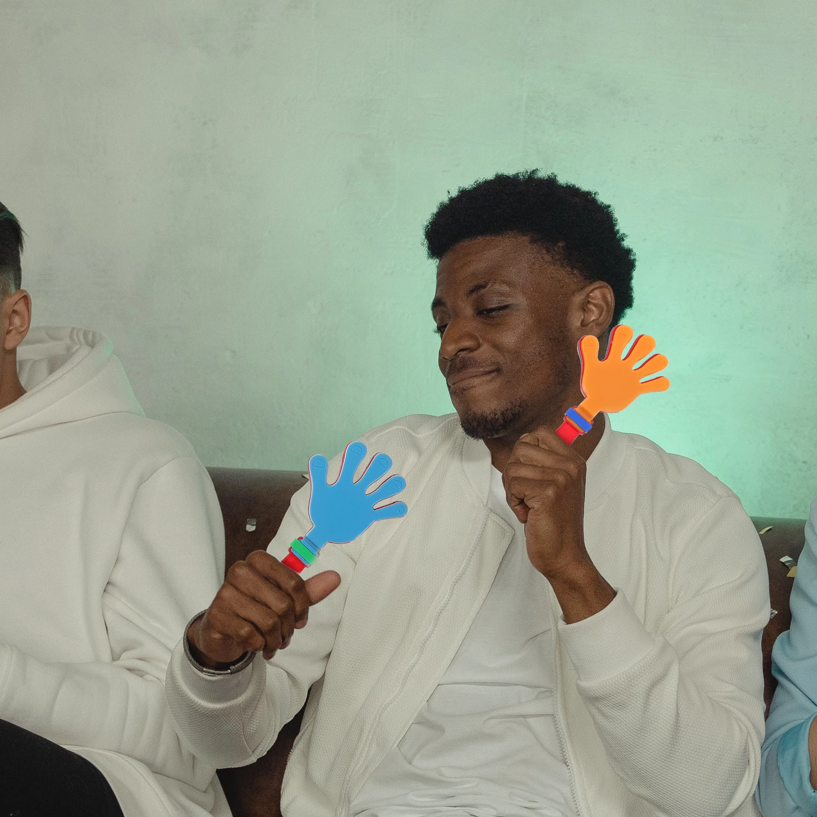 24 Pcs Hand Clapper Colored Clappers Basketball Cheerleading Abs Noisemakers for Sporting Events
24 Pcs Hand Clapper Colored Clappers Basketball Cheerleading Abs Noisemakers for Sporting Events