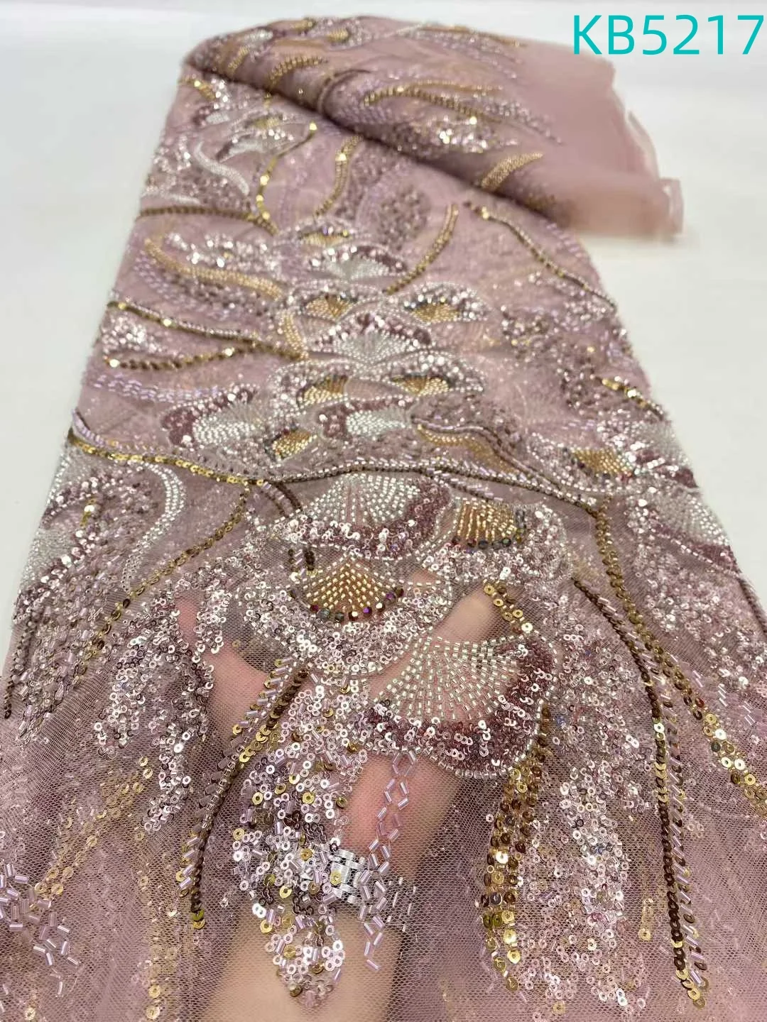 Purple Beads Lace Fabric 5 Yards Wedding Sequins French Mesh Fabric Nigerian Wedding Dress Tulle Lace for Dresses Sewing KB5217
Purple Beads Lace Fabric 5 Yards Wedding Sequins French Mesh Fabric Nigerian Wedding Dress Tulle Lace for Dresses Sewing KB5217