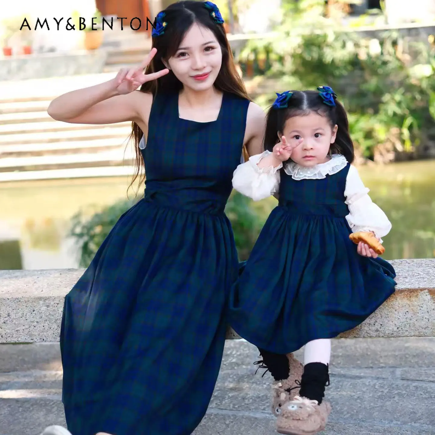 Original Girls Green Plaid Sleeveless High Waist O-neck Sundress 2026 New Spring and Summer Preppy Daily Family Matching Outfit
Original Girls Green Plaid Sleeveless High Waist O-neck Sundress 2026 New Spring and Summer Preppy Daily Family Matching Outfit