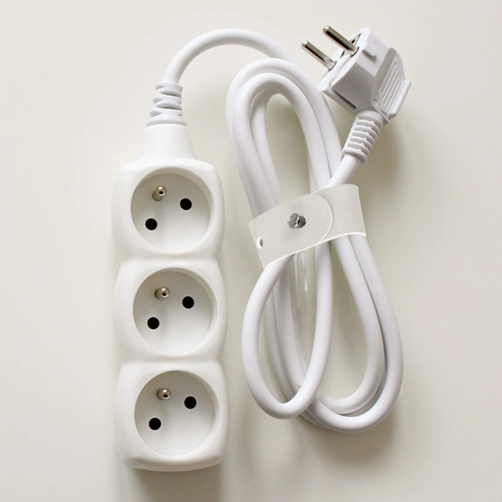 6Pcs Cord Organizer Cable Winder Adjustable Size for Laptop Phone Charging Cord Cable Management Data Line Holder
6Pcs Cord Organizer Cable Winder Adjustable Size for Laptop Phone Charging Cord Cable Management Data Line Holder