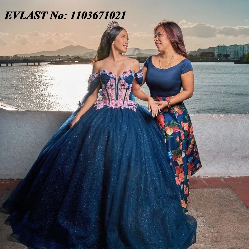 EVLAST Роскошное темно-синее бальное платье Quinceanera Платье с розовыми цветами и аппликацией из бисера с накидкой Sweet 16, Vestidos De 15 Anos SQ195
EVLAST Роскошное темно-синее бальное платье Quinceanera Платье с розовыми цветами и аппликацией из бисера с накидкой Sweet 16, Vestidos De 15 Anos SQ195