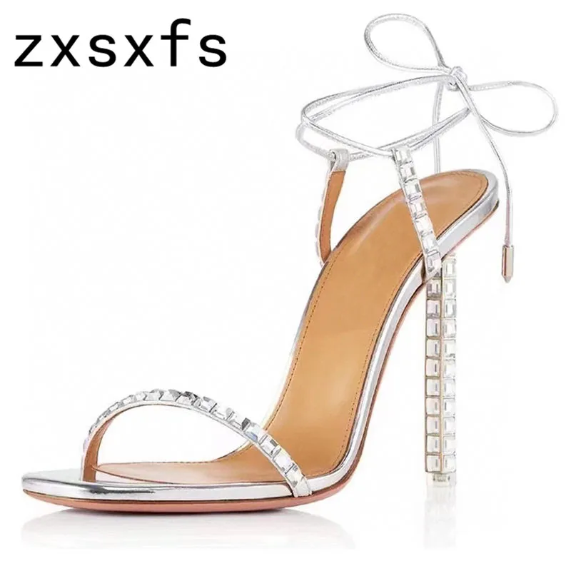 Hihg Quality New Leather Crystal Thin High Heels Sandals for Women Ankle Strap Lace Up Pointed Toe Pumps Sexy Wedding Party Shoe
Hihg Quality New Leather Crystal Thin High Heels Sandals for Women Ankle Strap Lace Up Pointed Toe Pumps Sexy Wedding Party Shoe